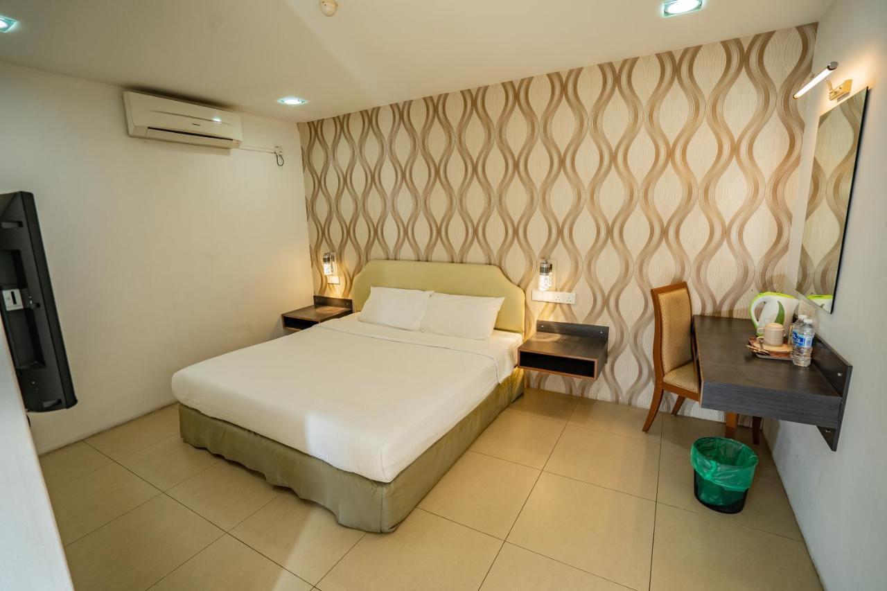 Hotel Avenue Kuantan Exteriör bild